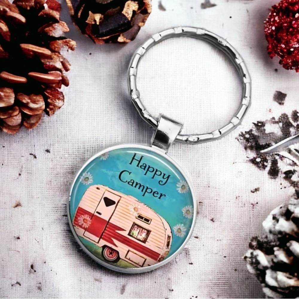 Happy Camper Keyring Fob Round Pendant Keepsake Gift Charm and Black Gift Pouch - Picture 8 of 16